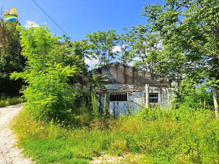 Image No.8-Maison de campagne de 3 chambres à vendre à Penne