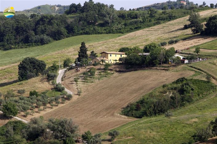 Image No.39-4 Bed Country House for sale