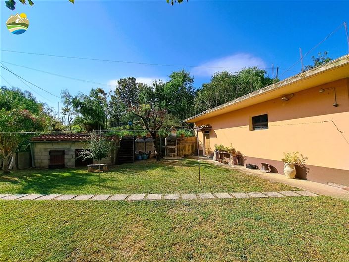 Image No.13-Maison de campagne de 2 chambres à vendre à Arsita