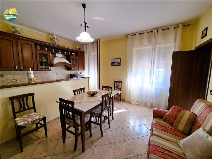 Image No.25-Maison de campagne de 2 chambres à vendre à Arsita