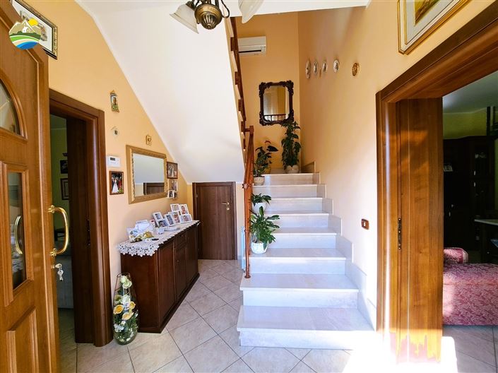 Image No.28-Maison de campagne de 2 chambres à vendre à Arsita