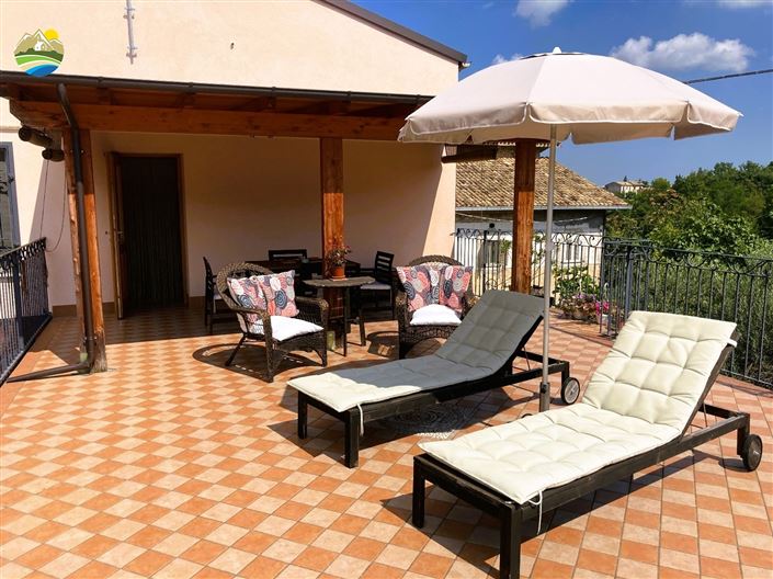 Image No.1-3 Bed Townhouse for sale
