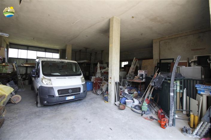 Image No.2-Maison de campagne à vendre à Arsita