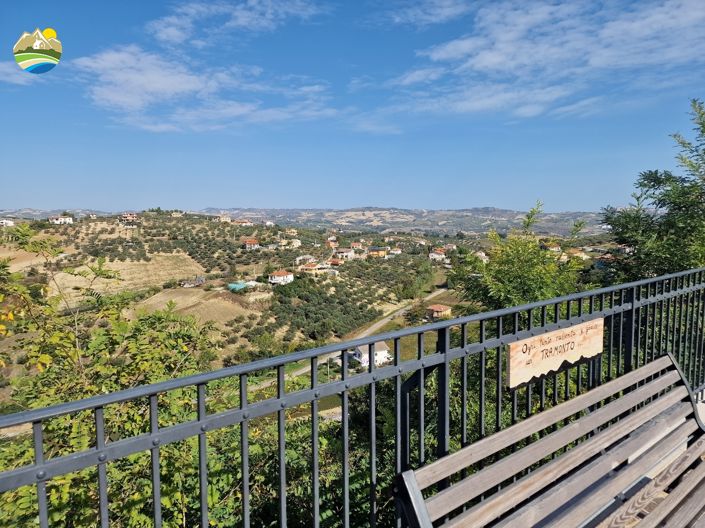 Image No.24-2 Bed Townhouse for sale