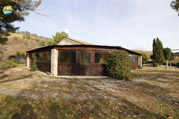 Image No.24-4 Bed Country House for sale