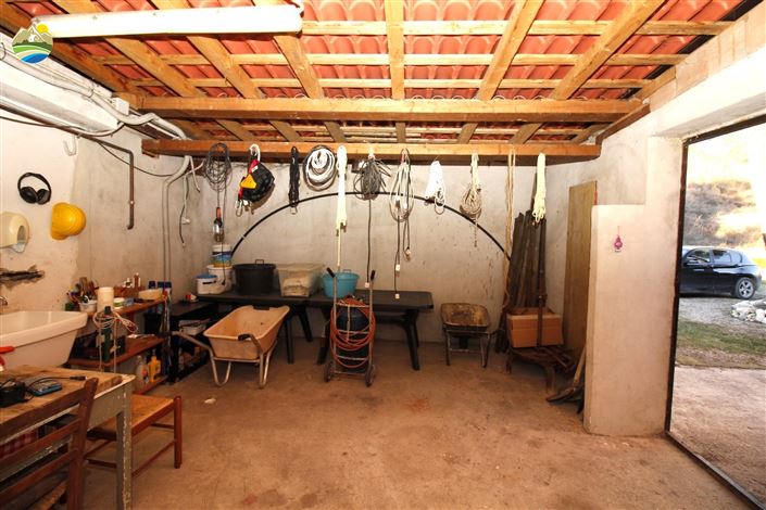 Image No.39-4 Bed Country House for sale