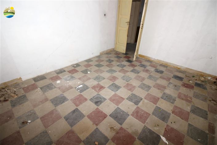 Image No.2-2 Bed Townhouse for sale