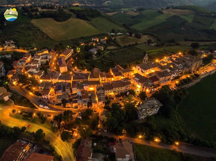 Image No.32-2 Bed Townhouse for sale