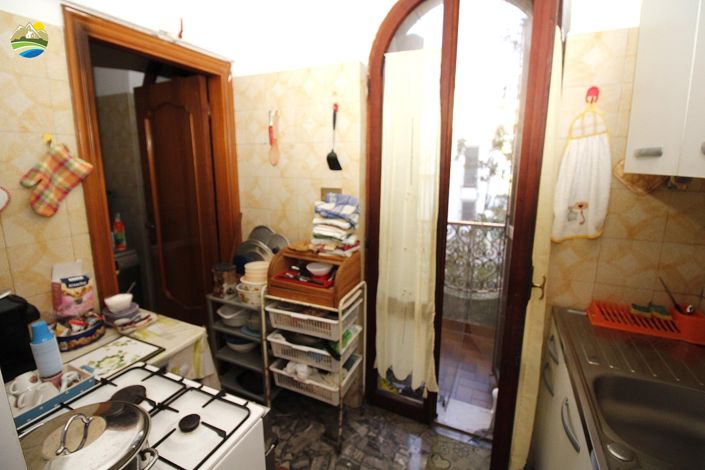 Image No.18-8 Bed Villa for sale