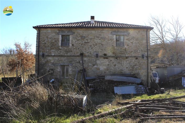 Image No.7-2 Bed Country House for sale