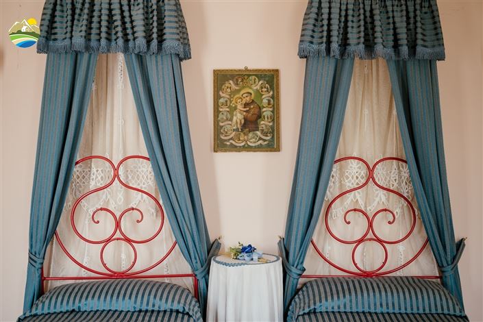 Image No.19-11 Bed Villa for sale