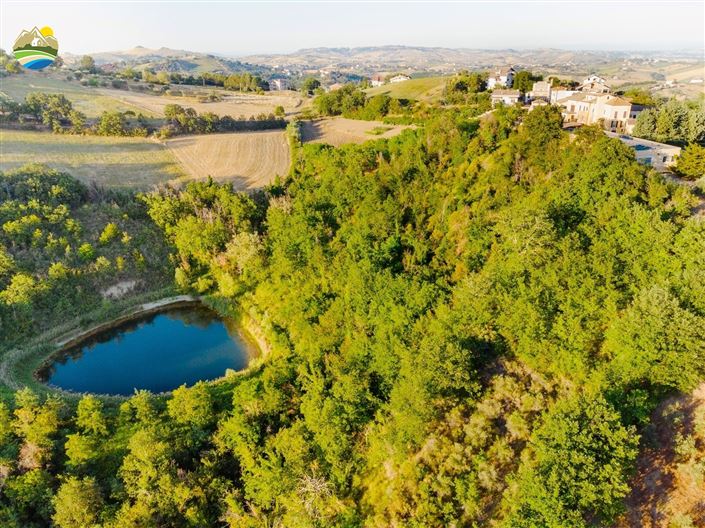 Image No.44-11 Bed Villa for sale