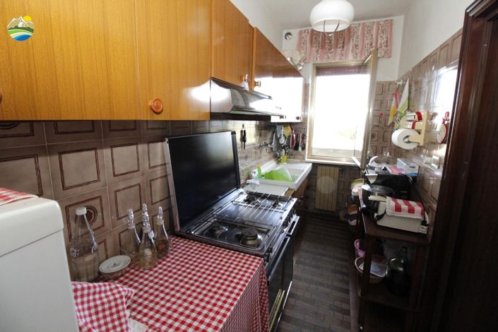 Image No.25-Maison de campagne de 6 chambres à vendre à Castilenti