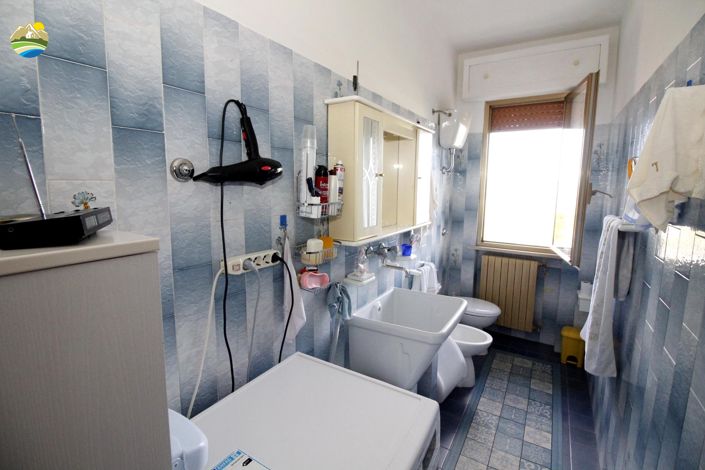 Image No.26-Maison de campagne de 6 chambres à vendre à Castilenti