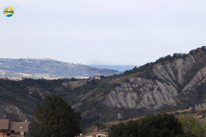 Image No.29-Maison de campagne de 6 chambres à vendre à Castilenti