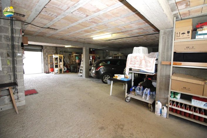 Image No.34-6 Bed Country House for sale