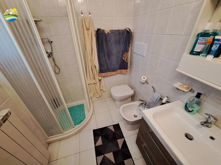 Image No.16-2 Bed Country House for sale