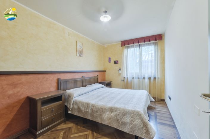 Image No.30-4 Bed Villa for sale