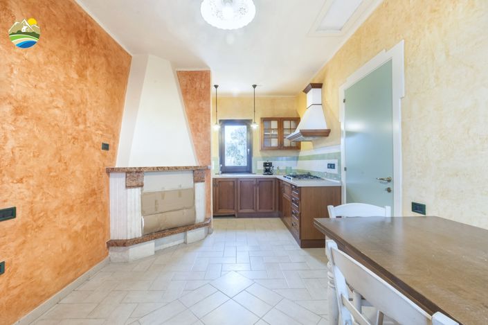 Image No.34-4 Bed Villa for sale