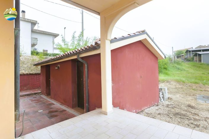 Image No.49-4 Bed Villa for sale