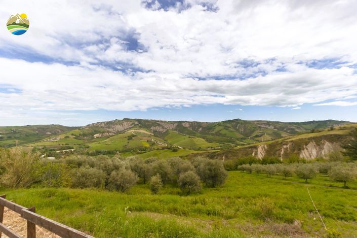 Image No.6-4 Bed Villa for sale