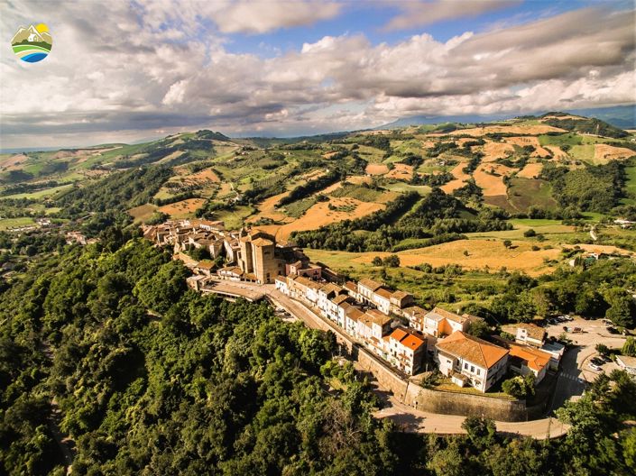 Image No.31-4 Bed Townhouse for sale