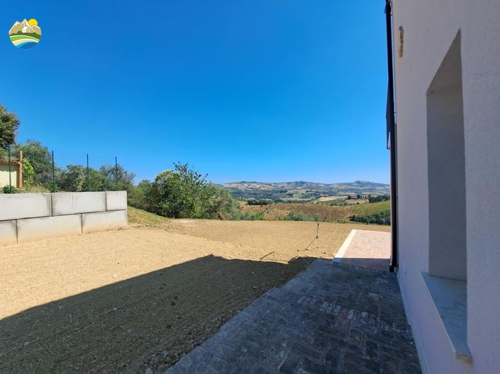 Image No.20-Maison de campagne de 2 chambres à vendre à Collecorvino