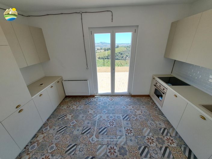 Image No.33-Maison de campagne de 2 chambres à vendre à Collecorvino