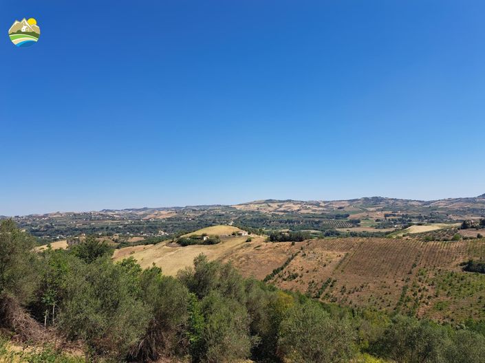 Image No.40-Maison de campagne de 2 chambres à vendre à Collecorvino