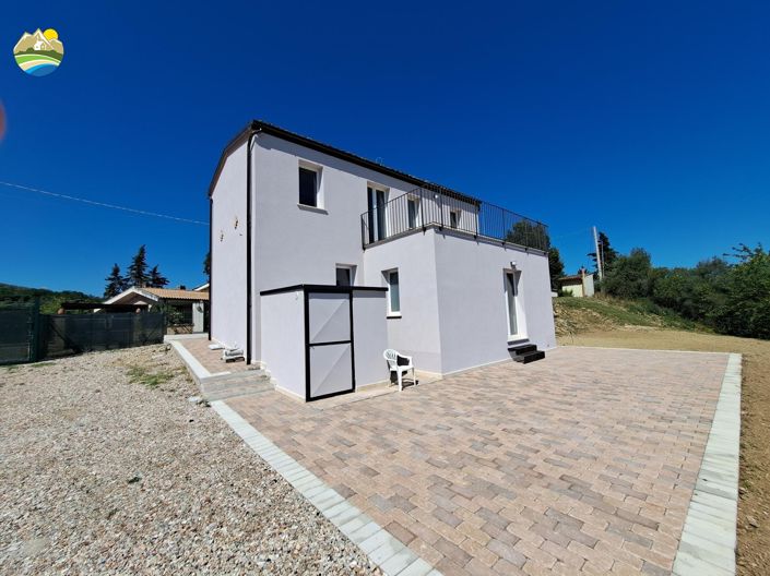 Image No.6-Maison de campagne de 2 chambres à vendre à Collecorvino