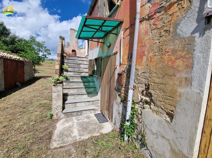 Image No.27-6 Bed Country House for sale