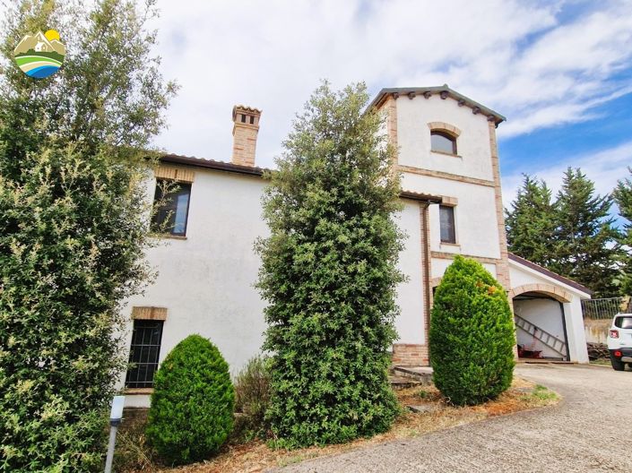 Image No.5-3 Bed Country House for sale