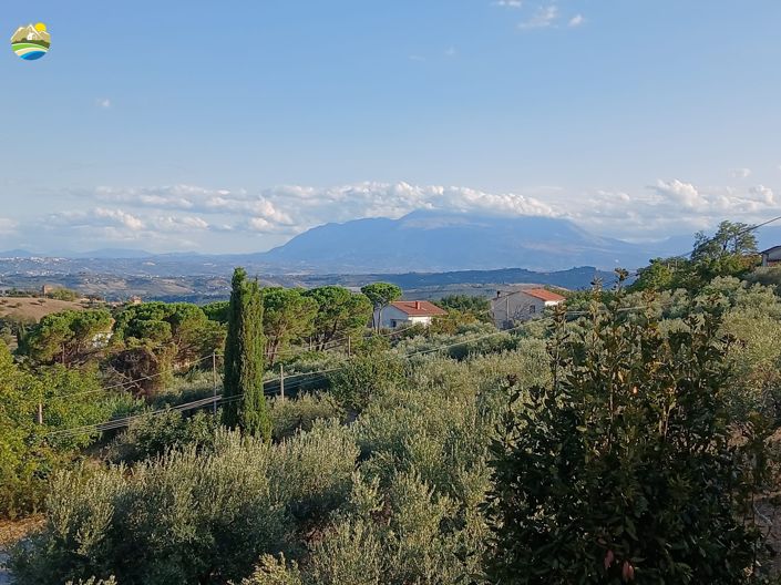 Image No.60-3 Bed Country House for sale