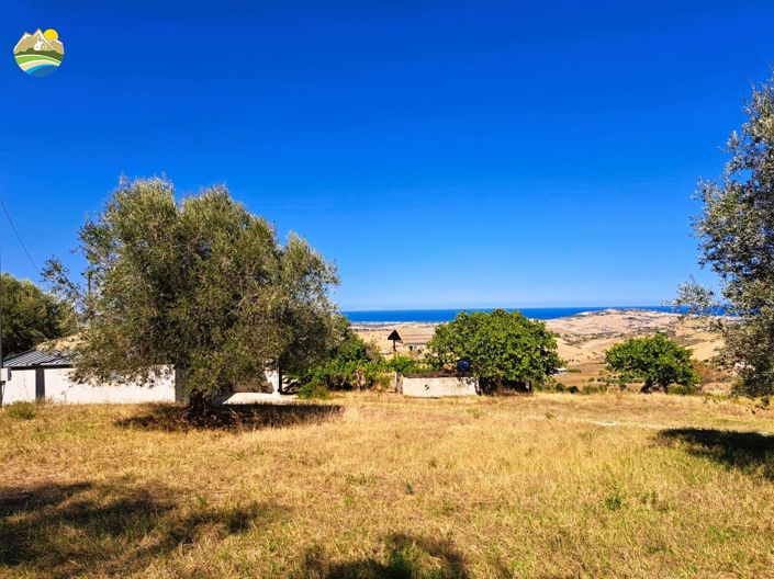 Image No.13-2 Bed Country House for sale