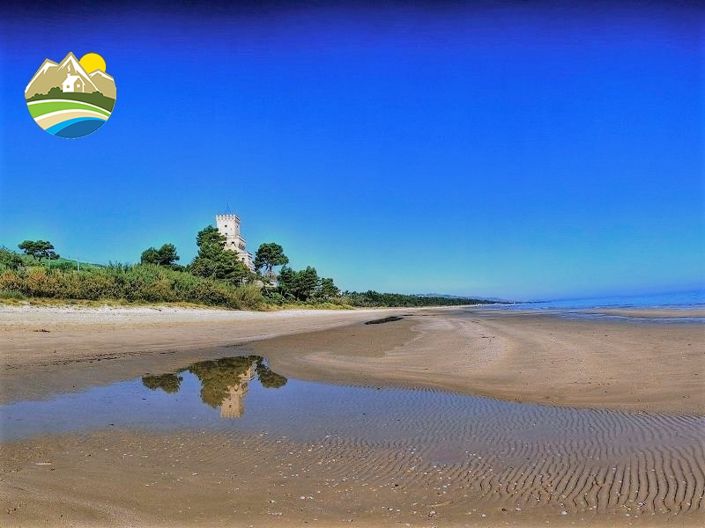 Image No.31-2 Bed Country House for sale