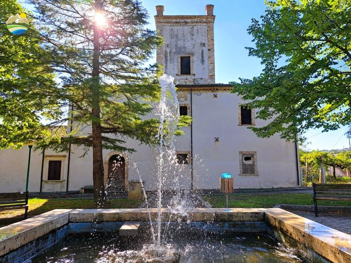 Image No.1-Villa de 5 chambres à vendre à Vicoli