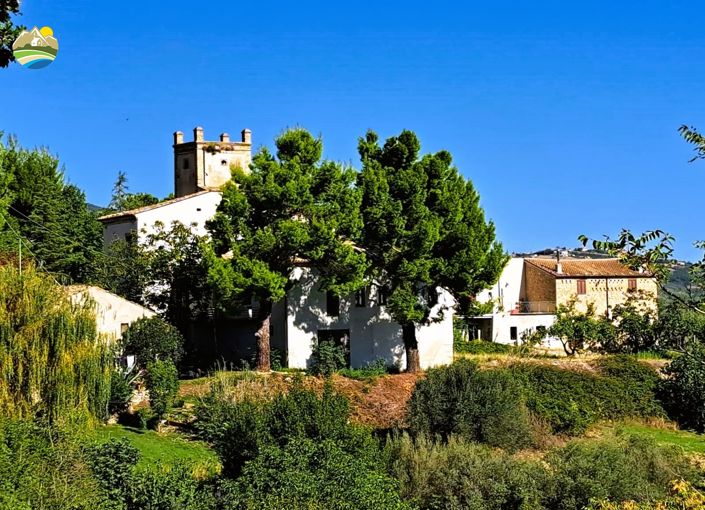 Image No.3-5 Bed Villa for sale