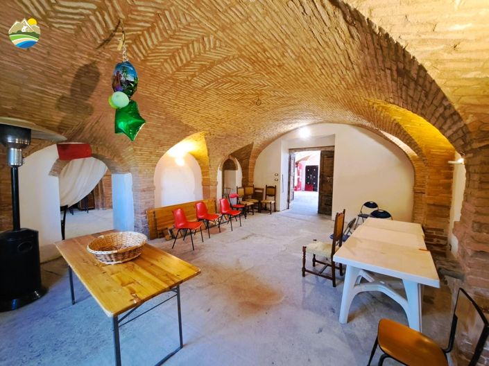 Image No.3-5 Bed Townhouse for sale