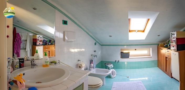 Image No.32-5 Bed Villa for sale