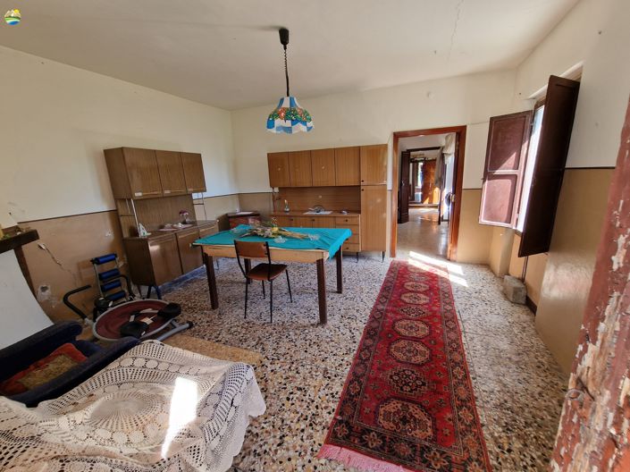 Image No.16-Maison de campagne de 2 chambres à vendre à Cermignano