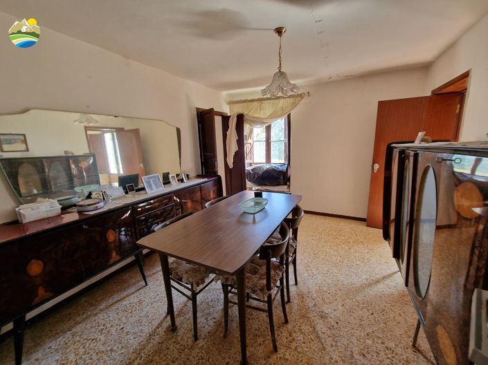 Image No.18-Maison de campagne de 2 chambres à vendre à Cermignano