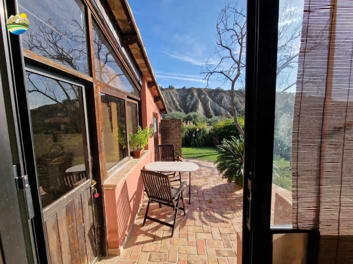 Image No.18-Maison de campagne de 3 chambres à vendre à Notaresco