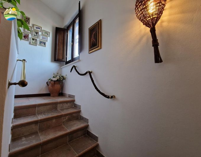 Image No.28-Maison de campagne de 3 chambres à vendre à Notaresco