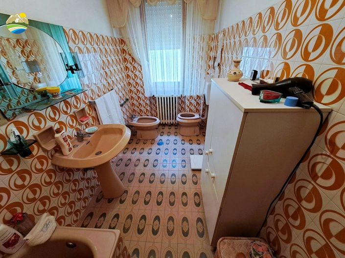 Image No.20-4 Bed Villa for sale