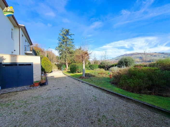 Image No.5-4 Bed Villa for sale