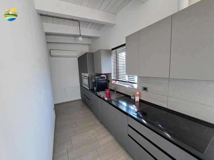 Image No.29-3 Bed Villa for sale