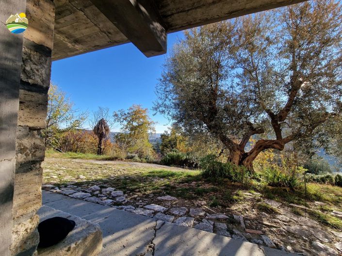 Image No.10-4 Bed Country House for sale