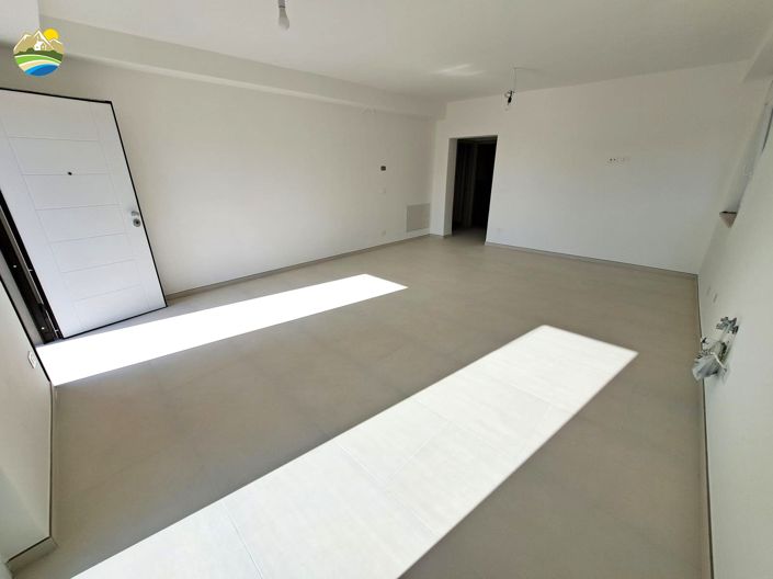 Image No.25-4 Bed Country House for sale