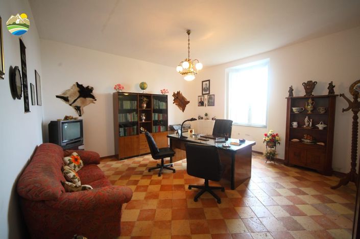 Image No.13-3 Bed Villa for sale