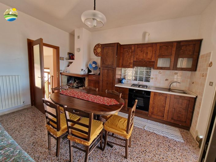 Image No.17-2 Bed Country House for sale